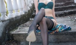 首页国产日韩欧美